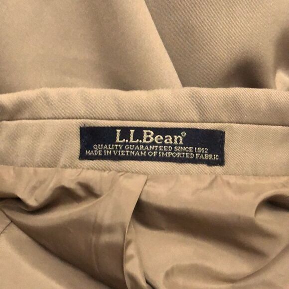 LL bean mens coat/ jacket. Size 48R - Picture 9 of 13